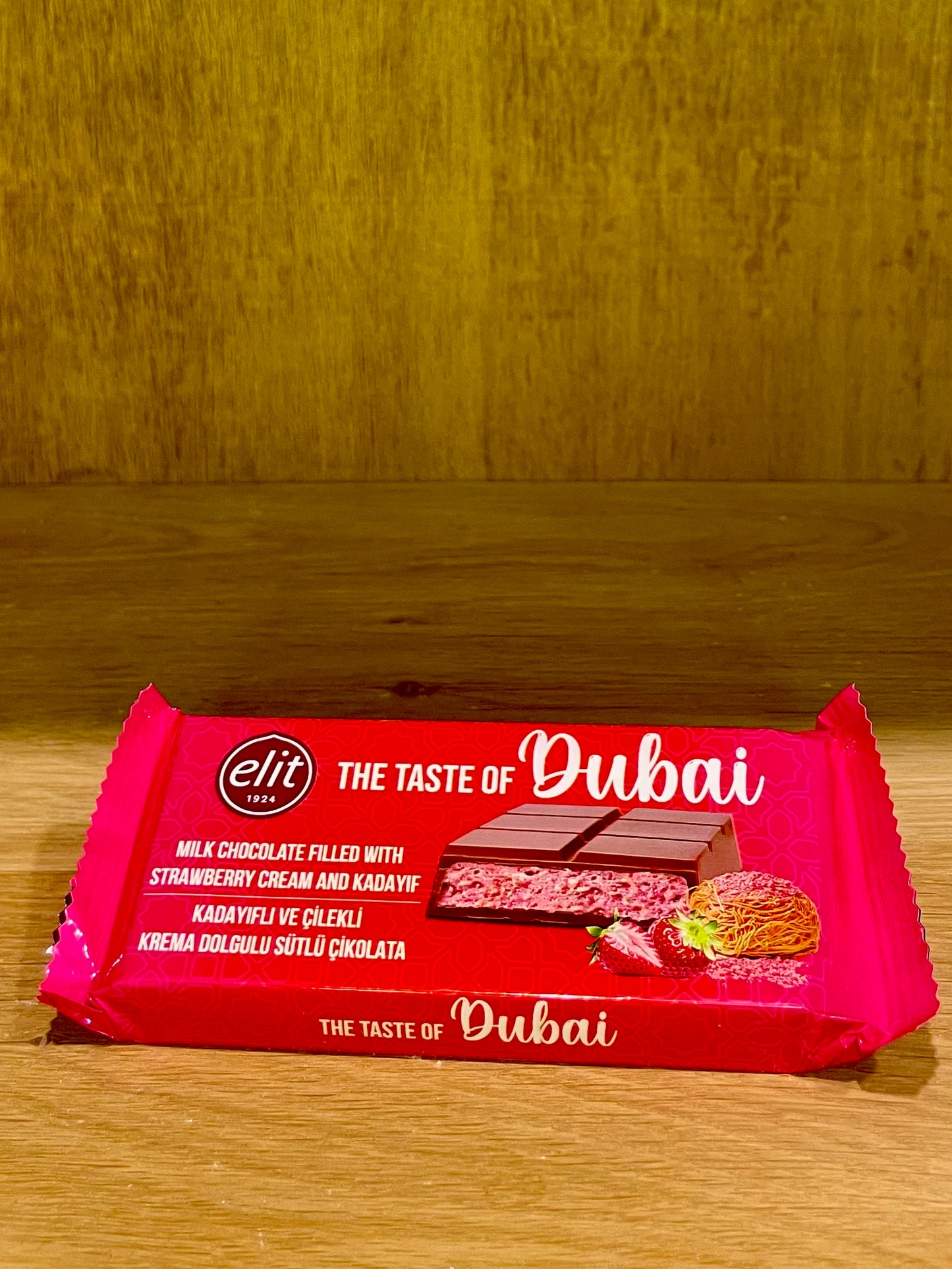 Chocolat De Dubai Creme De Fraise